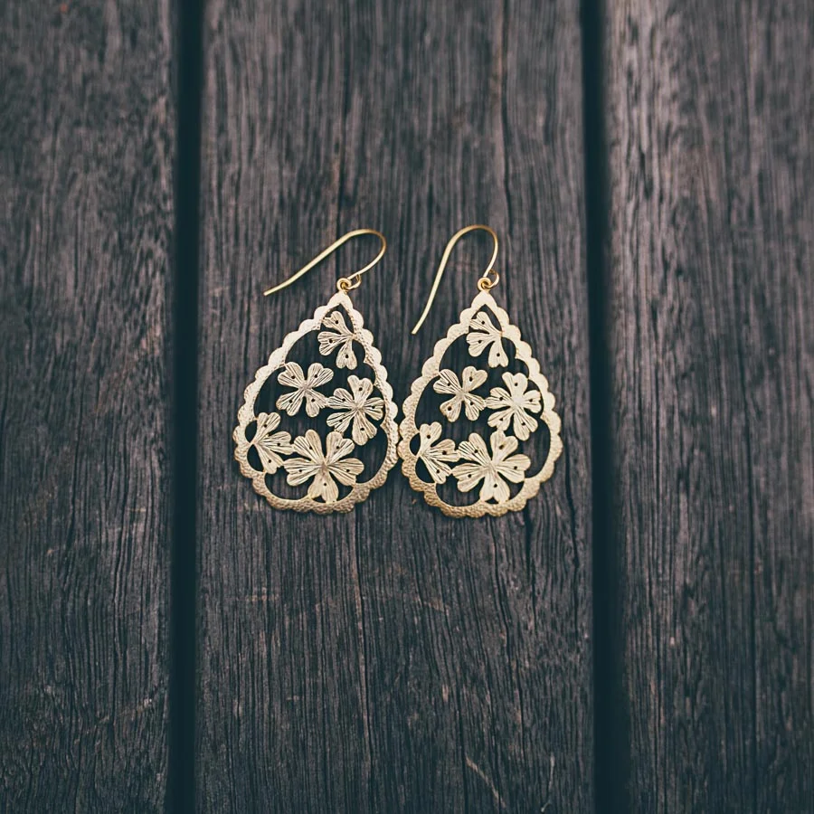 Sterns Teardrop Earrings 2024 johnnysbarandgrill